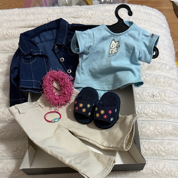 American Girl Retired Coconut’s Best Friend - Picture 2 of 10